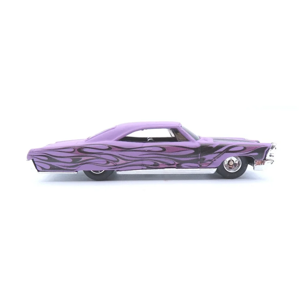 Hot Wheels 2004 Treasure Hunt 65 Bonneville Purple Matte Flames Real Riders 1:64